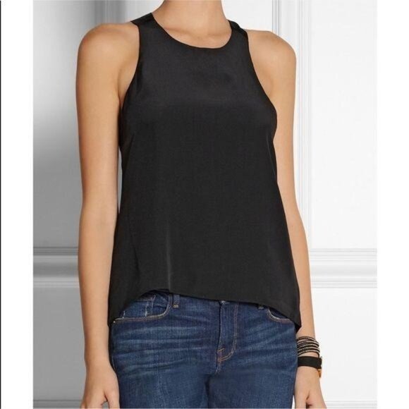 Elizabeth and James Wine Silk Acacia Top - Picture 4 of 7